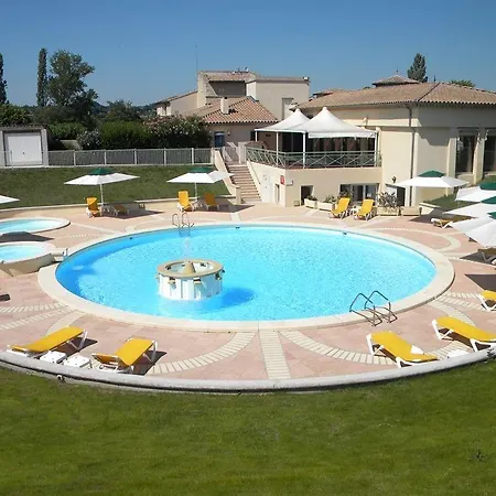 Chateau Du Monard Hotel 3*