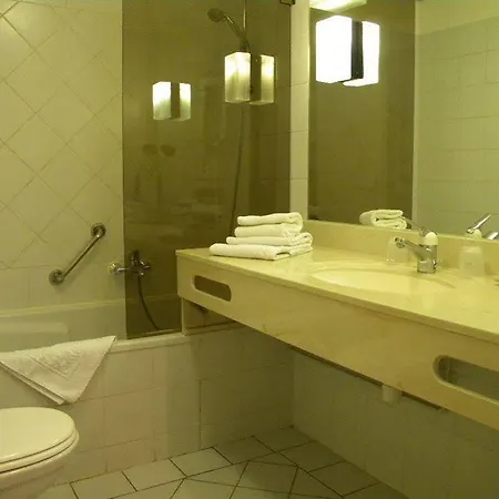 Chateau Du Monard Hotel Montboucher-sur-Jabron